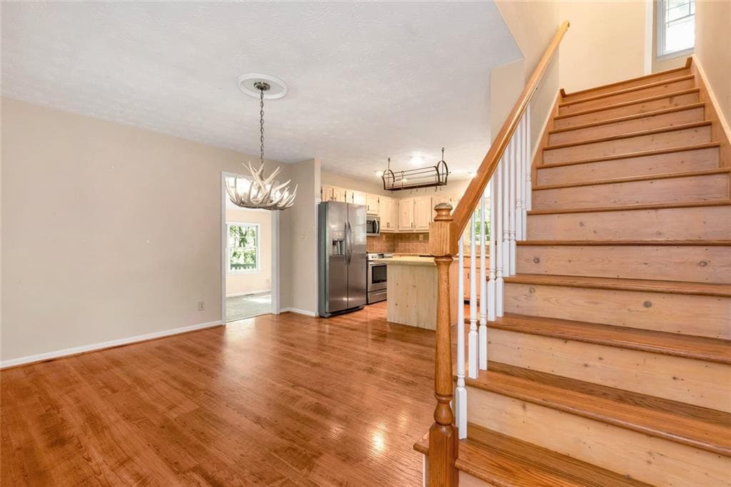3 bedroom, 4 bathroom, 3,666 sq ft single family residence for sale at 325 Muir Drive, Sautee Nacoochee, GA 30571 — photo 10