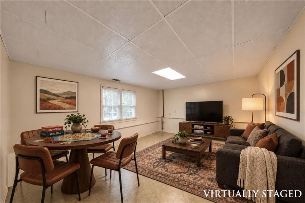 4 bedroom, 3 bathroom, 2,045 sq ft single family residence for sale at 3304 Hillside Drive, Powder Springs, GA 30127 — photo 6