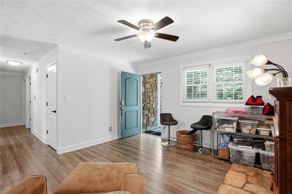 3 bedroom, 2 bathroom, 1,572 sq ft single family residence for sale at 40 Oak Hill Drive, Winder, GA 30680 — photo 7