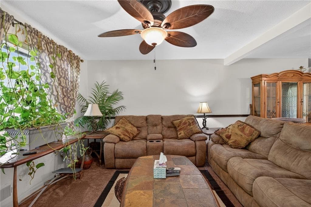 3 bedroom, 2 bathroom, 1,312 sq ft single family residence for sale at 3092 Hicks Road, Marietta, GA 30060 — photo 4