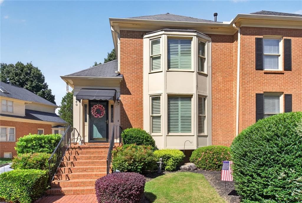 3 bedroom, 4 bathroom, 4,229 sq ft townhouse for sale at 6140 Forest Hills Drive, Peachtree Corners, GA 30092