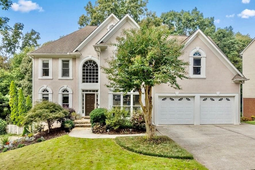 6 bedroom, 4 bathroom, 4,504 sq ft single family residence for sale at 3957 Bellingrath Main, Kennesaw, GA 30144