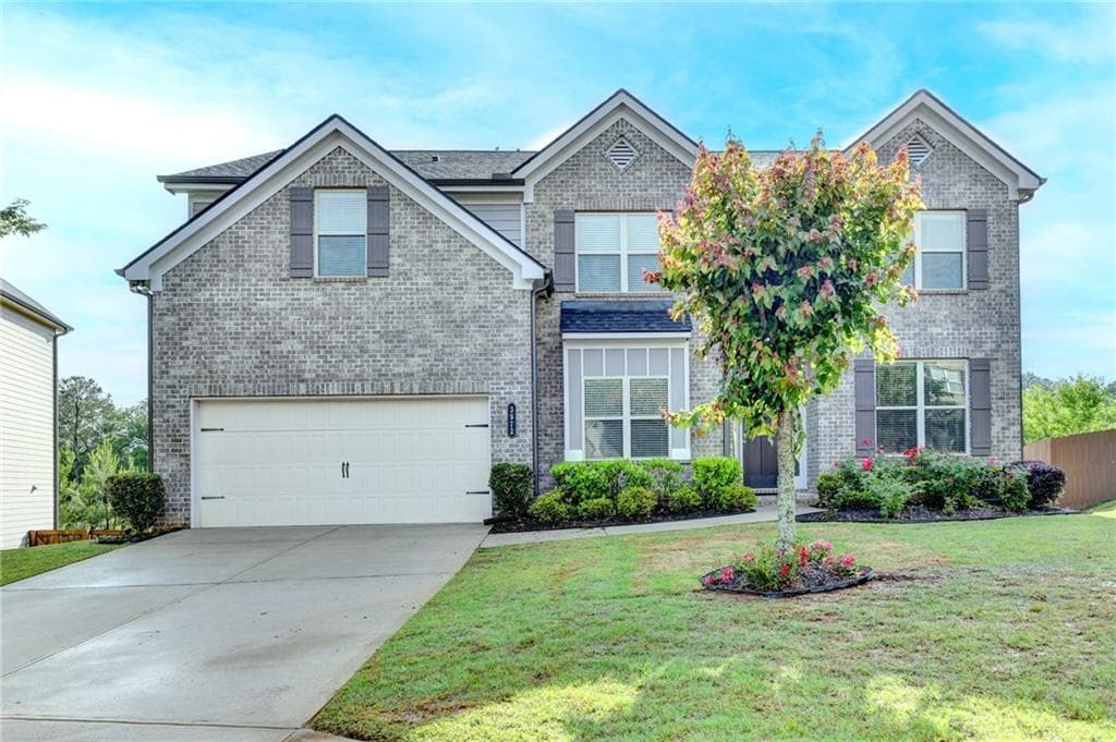 5 bedroom, 3 bathroom, 3,082 sq ft single family residence for sale at 3972 Golden Gate Way, Buford, GA 30518