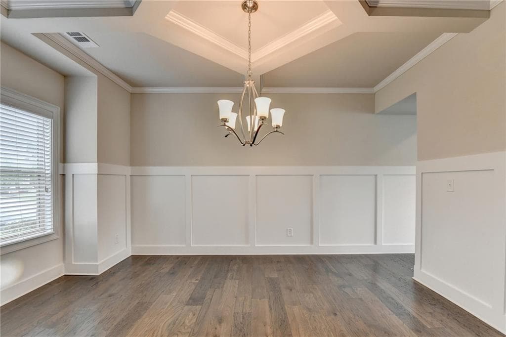 5 bedroom, 3 bathroom, 3,082 sq ft single family residence for sale at 3972 Golden Gate Way, Buford, GA 30518 — photo 5