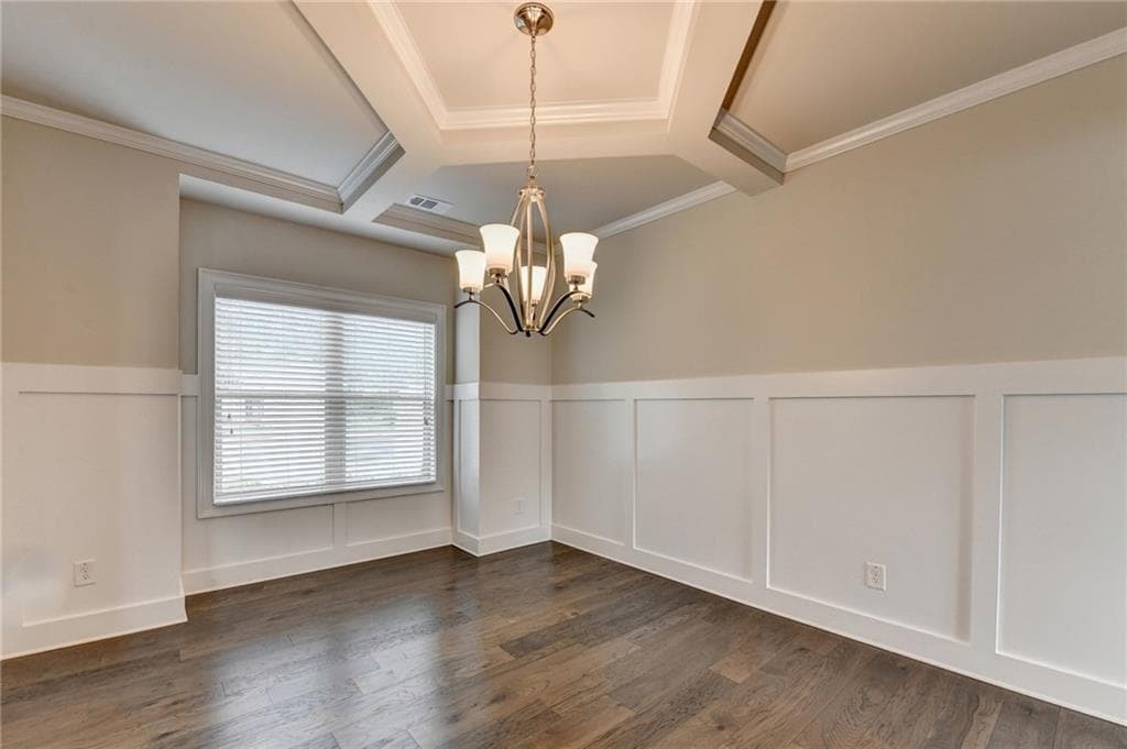 5 bedroom, 3 bathroom, 3,082 sq ft single family residence for sale at 3972 Golden Gate Way, Buford, GA 30518 — photo 6
