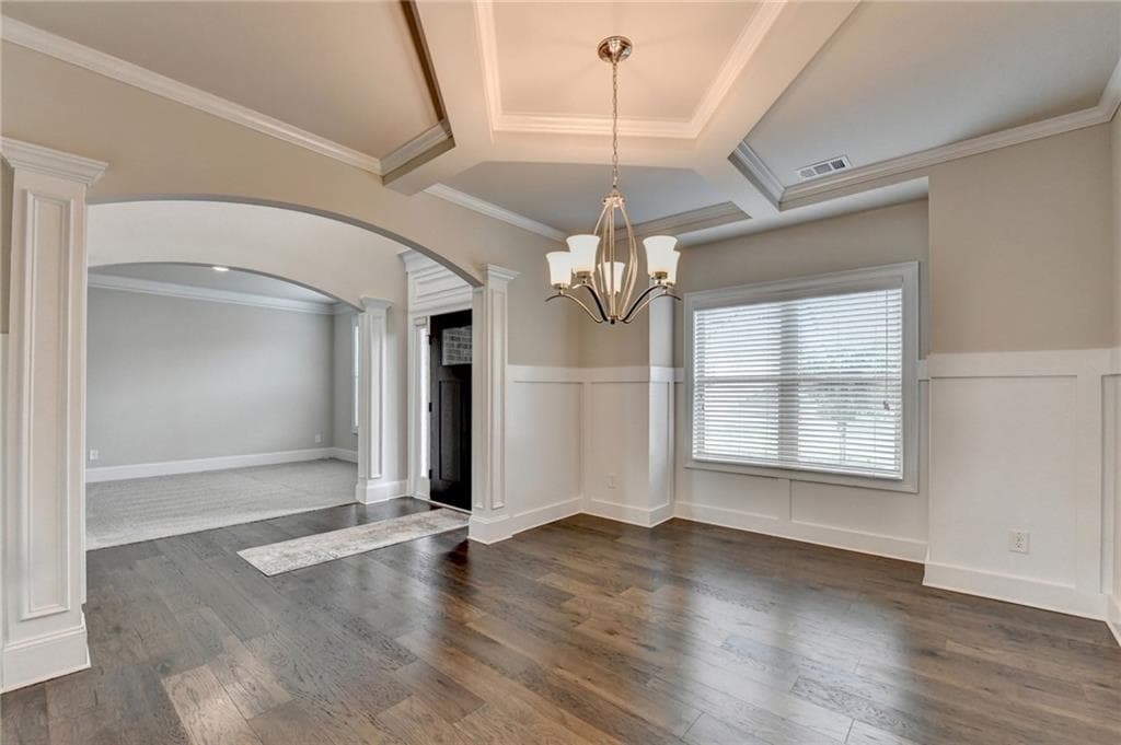 5 bedroom, 3 bathroom, 3,082 sq ft single family residence for sale at 3972 Golden Gate Way, Buford, GA 30518 — photo 7