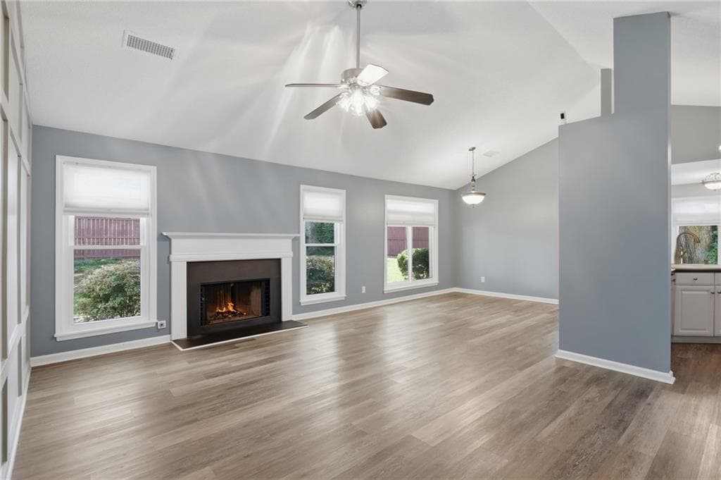 3 bedroom, 2 bathroom, 1,449 sq ft single family residence for sale at 584 Fernstone Trail, Lawrenceville, GA 30046 — photo 7