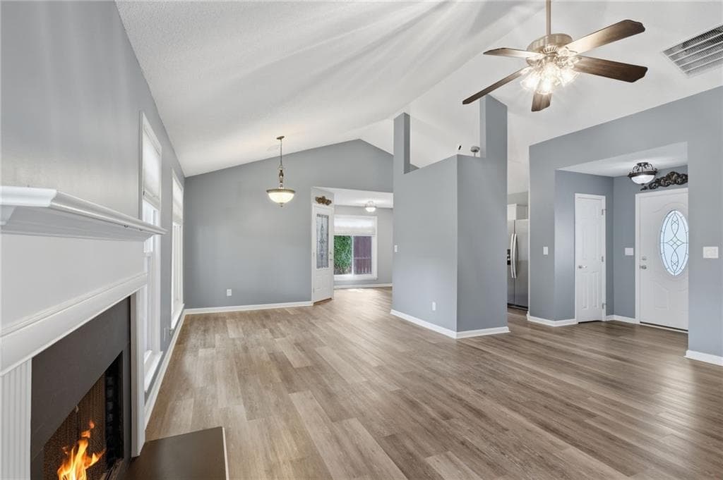 3 bedroom, 2 bathroom, 1,449 sq ft single family residence for sale at 584 Fernstone Trail, Lawrenceville, GA 30046 — photo 8