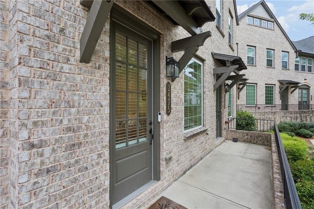 2 bedroom, 4 bathroom, 1,664 sq ft townhouse for sale at 2475 Figaro Drive, Atlanta, GA 30339 — photo 3