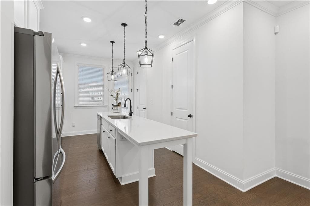 2 bedroom, 4 bathroom, 1,664 sq ft townhouse for sale at 2475 Figaro Drive, Atlanta, GA 30339 — photo 7