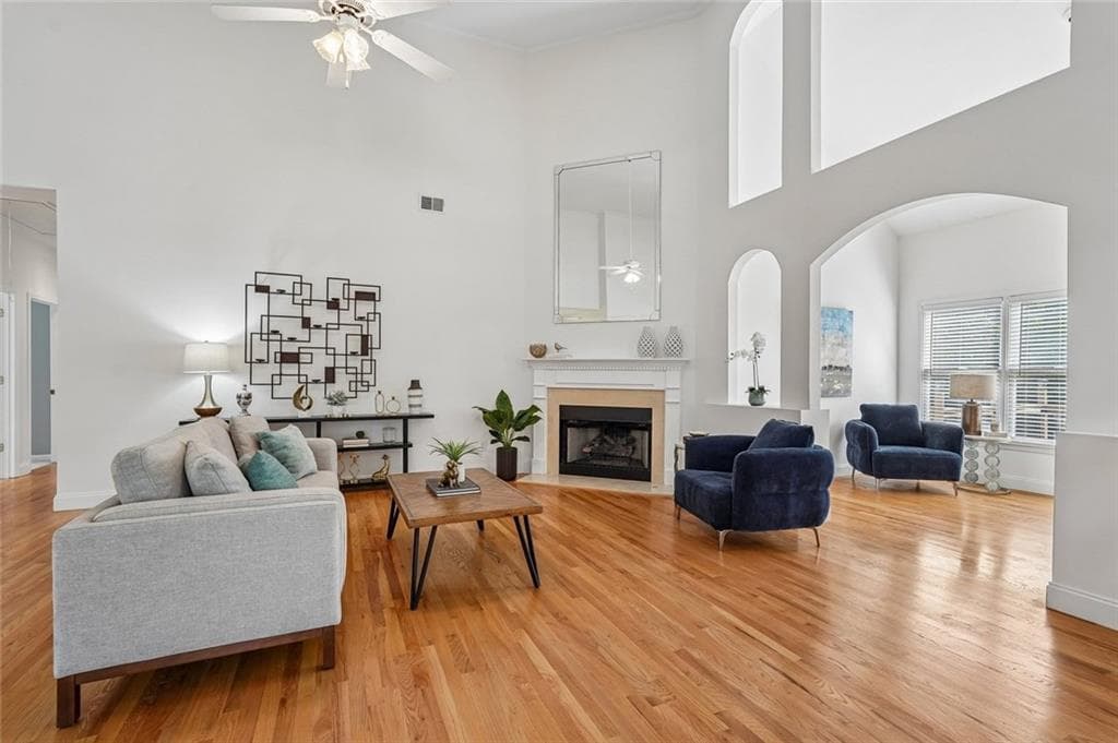 4 bedroom, 3 bathroom, 4,009 sq ft single family residence for sale at 4925 Woodbend Drive, Acworth, GA 30101 — photo 8