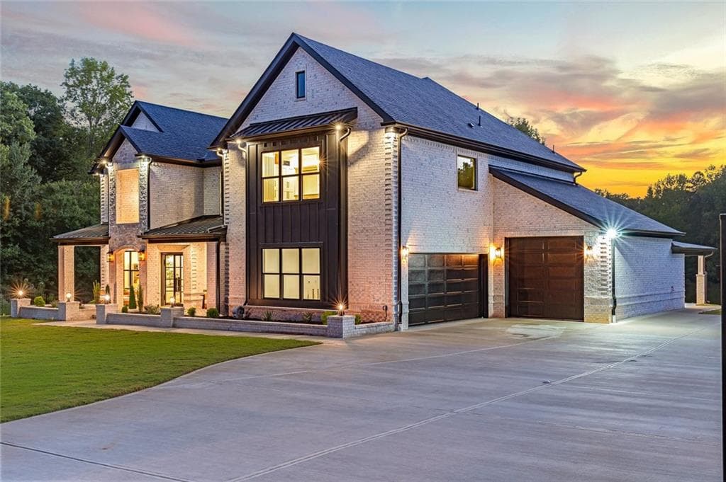 5 bedroom, 7 bathroom, 4,816 sq ft single family residence for sale at 2182 Prospect Road, Lawrenceville, GA 30043 — photo 3