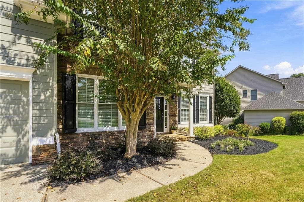5 bedroom, 4 bathroom, 4,059 sq ft single family residence for sale at 5205 Millwood Drive, Canton, GA 30114 — photo 5
