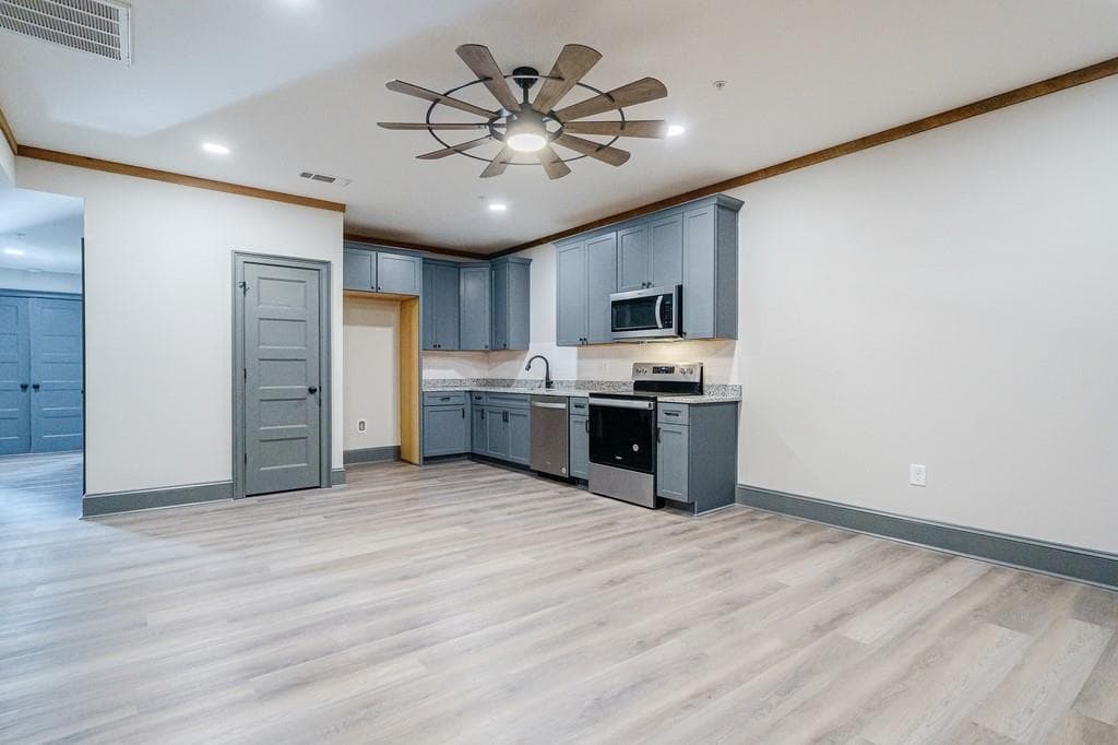 2 bedroom, 3 bathroom, 1,238 sq ft condominium for sale at 34 Depot Unit 22 Street, Hartwell, GA 30643 — photo 3
