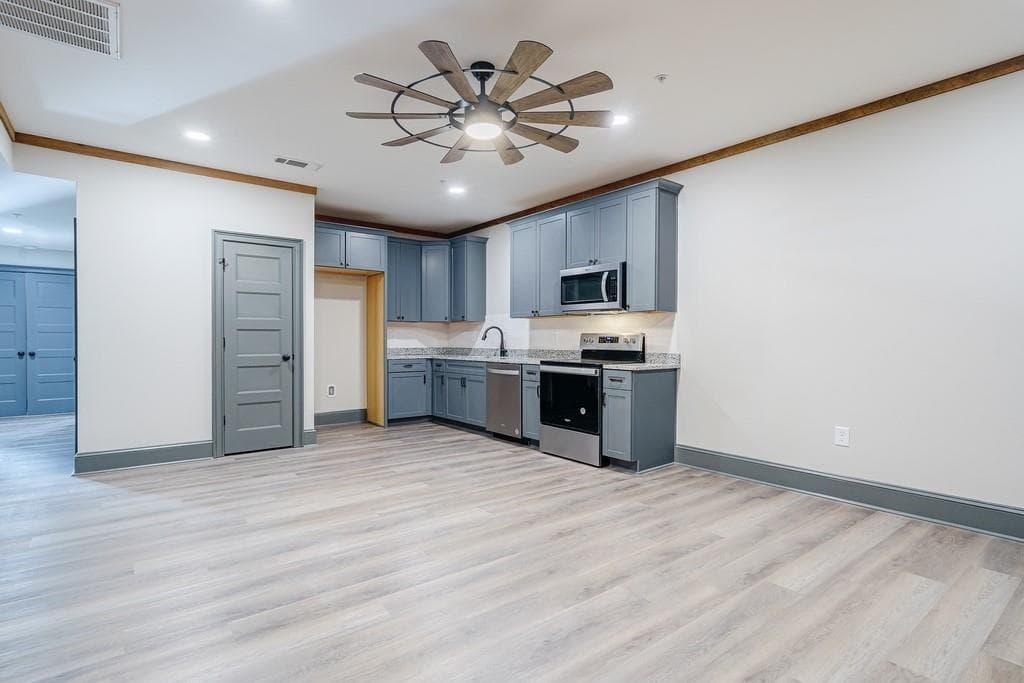 2 bedroom, 3 bathroom, 1,238 sq ft condominium for sale at 34 Depot Unit 22 Street, Hartwell, GA 30643 — photo 4