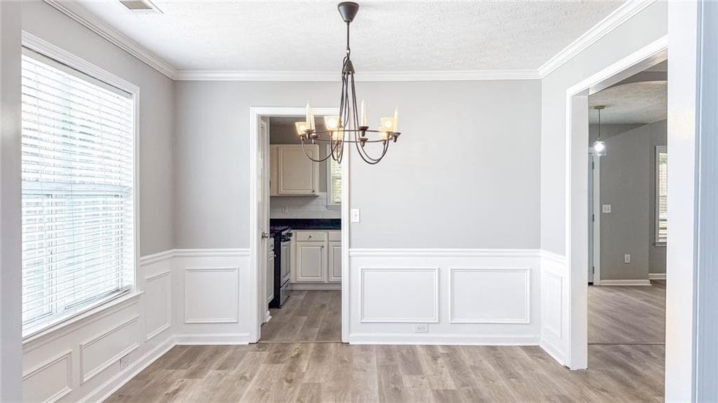 3 bedroom, 3 bathroom, 1,664 sq ft single family residence for sale at 1195 Winthrope Chase Drive, Alpharetta, GA 30009 — photo 6