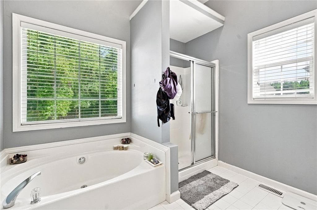 5 bedroom, 3 bathroom, 3,445 sq ft single family residence for sale at 4000 Birdie Drive, Douglasville, GA 30134 — photo 9