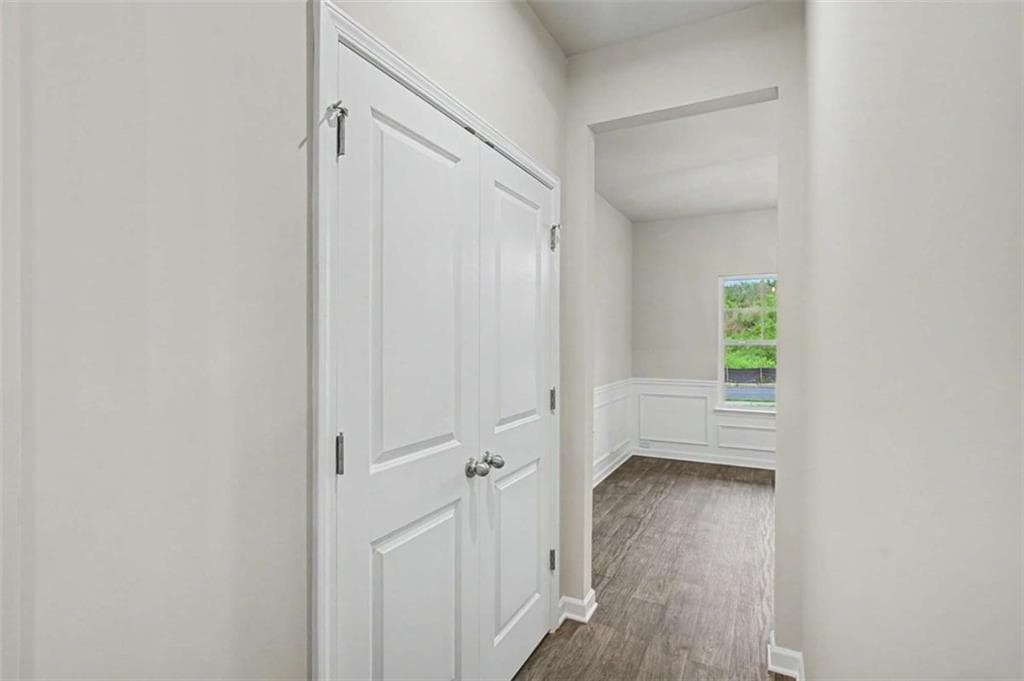 4 bedroom, 3 bathroom, 2,301 sq ft single family residence for sale at 3351 Forest Green Drive, Douglasville, GA 30135 — photo 9