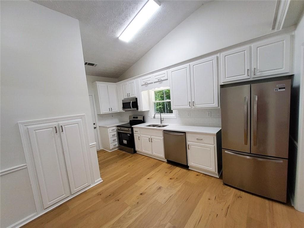 3 bedroom, 2 bathroom, 1,632 sq ft single family residence for sale at 45 Crooked Creek Court, Covington, GA 30016 — photo 5