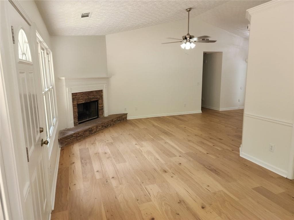 3 bedroom, 2 bathroom, 1,632 sq ft single family residence for sale at 45 Crooked Creek Court, Covington, GA 30016 — photo 8
