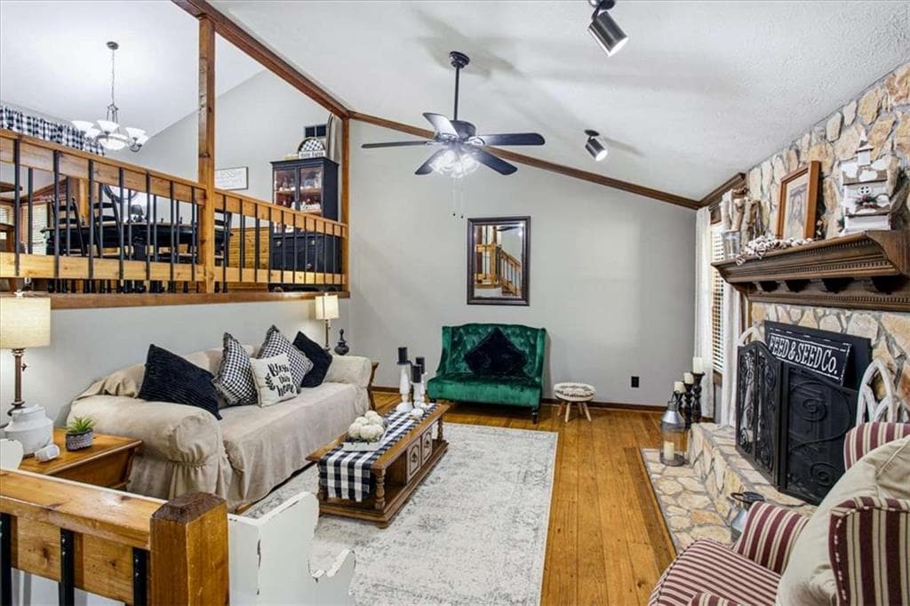 6 bedroom, 3 bathroom, 3,000 sq ft single family residence for sale at 235 Roberts Road, Covington, GA 30016 — photo 7