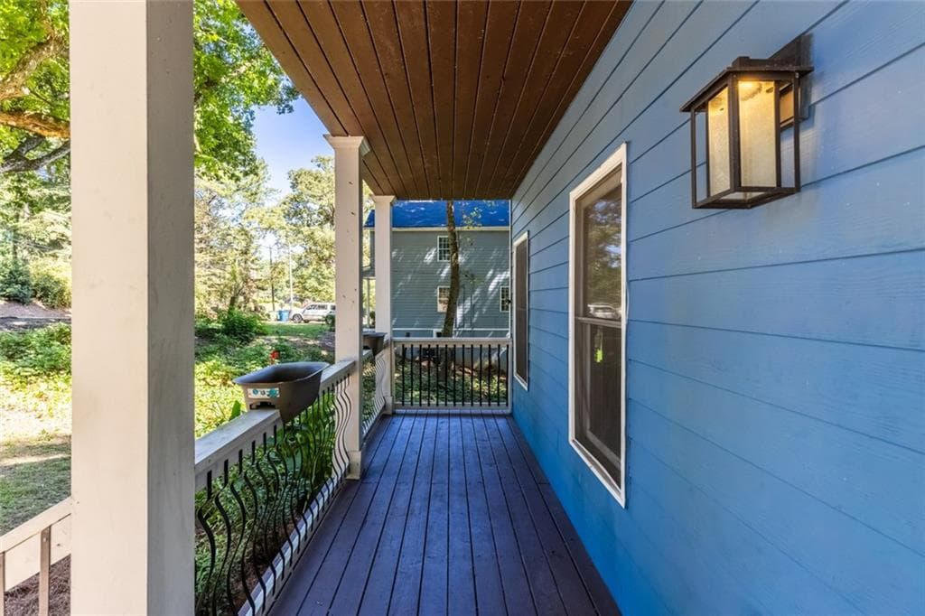 3 bedroom, 3 bathroom, 1,708 sq ft single family residence for sale at 1888 Joseph E Boone Boulevard, Atlanta, GA 30314 — photo 8