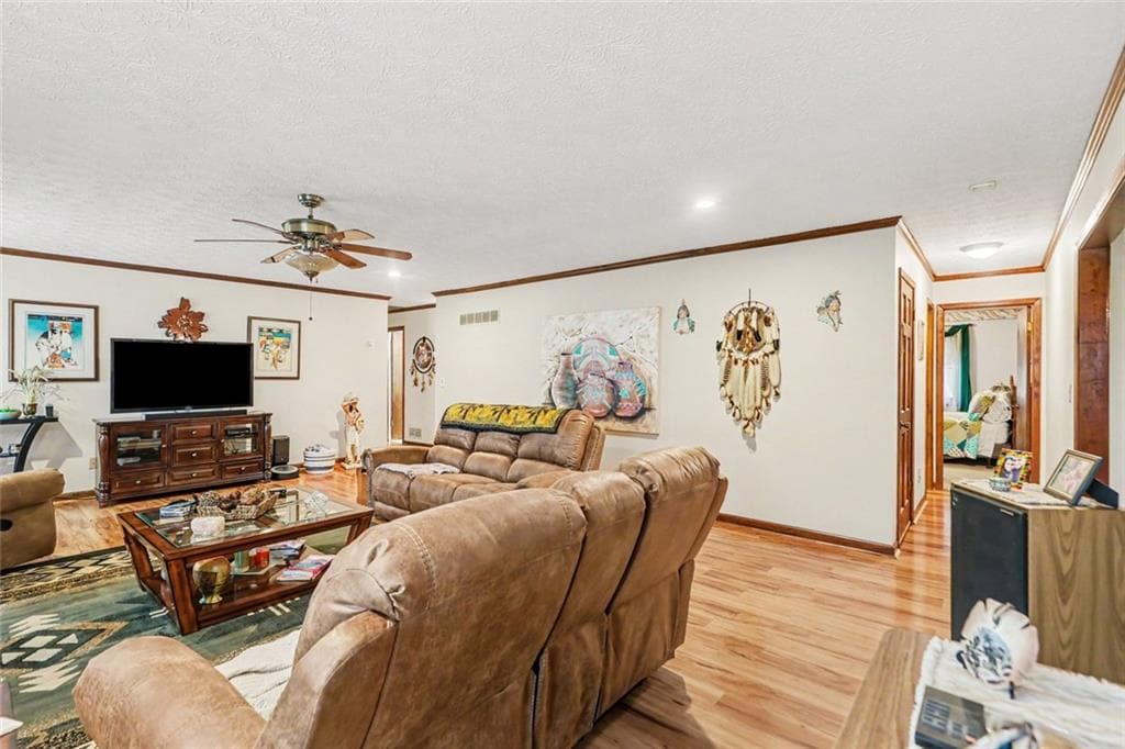 3 bedroom, 3 bathroom, 2,820 sq ft single family residence for sale at 63 Palmetto Pines Road, Palmetto, GA 30268 — photo 7