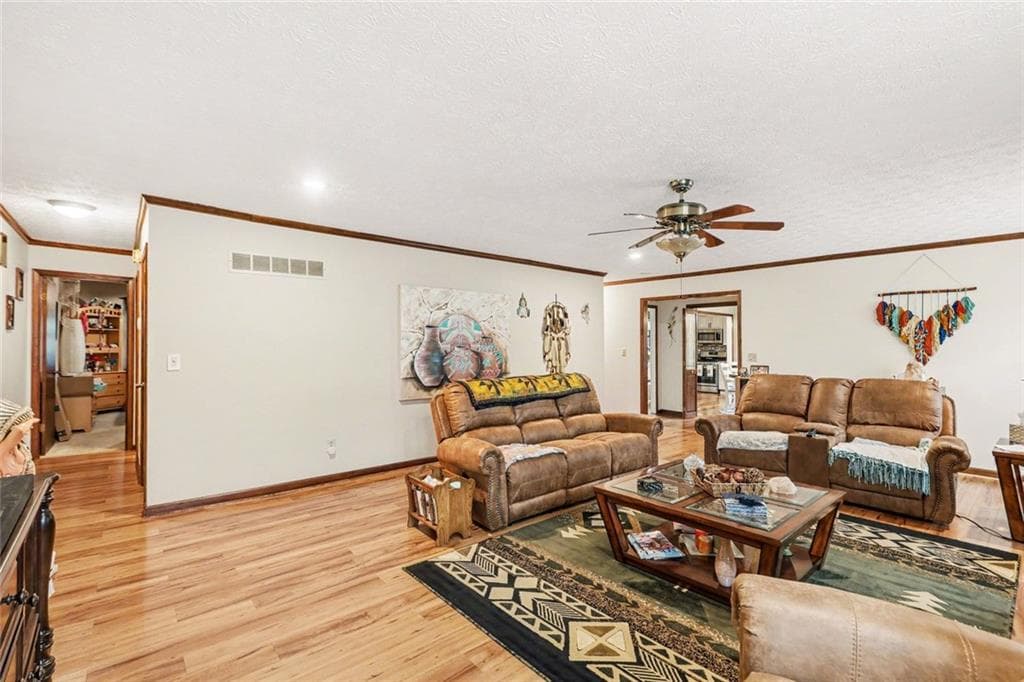 3 bedroom, 3 bathroom, 2,820 sq ft single family residence for sale at 63 Palmetto Pines Road, Palmetto, GA 30268 — photo 9