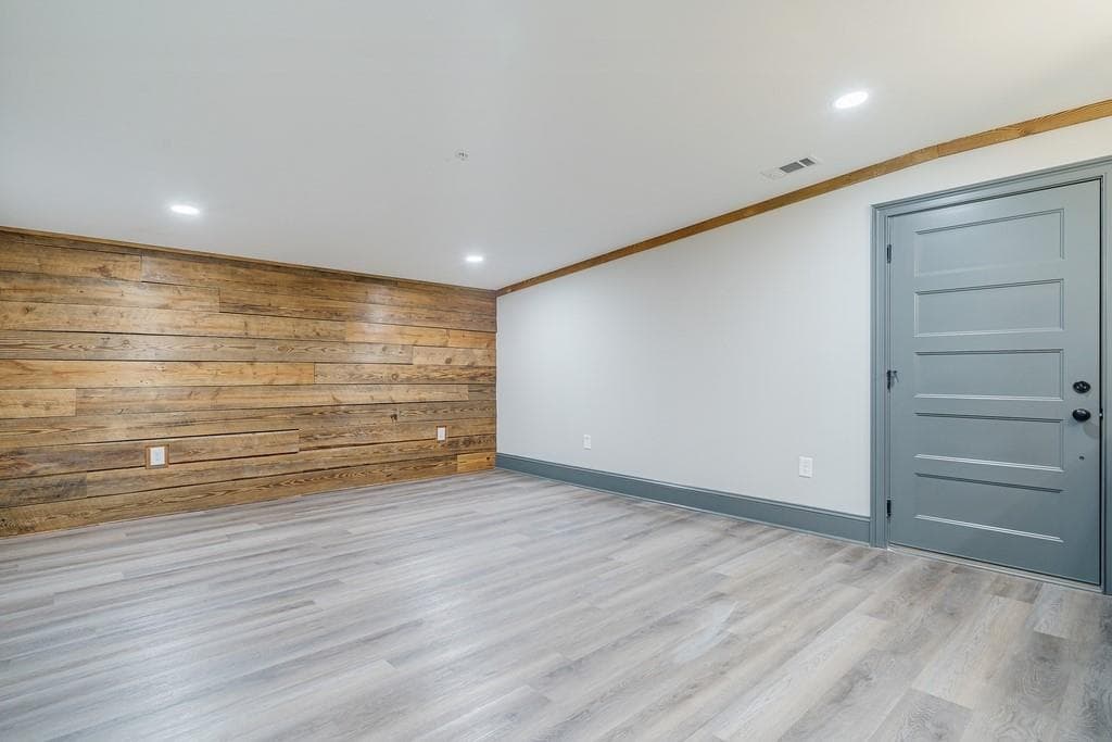 2 bedroom, 2 bathroom, 1,026 sq ft condominium for sale at 34 Depot Unit 25 Street, Hartwell, GA 30643 — photo 6