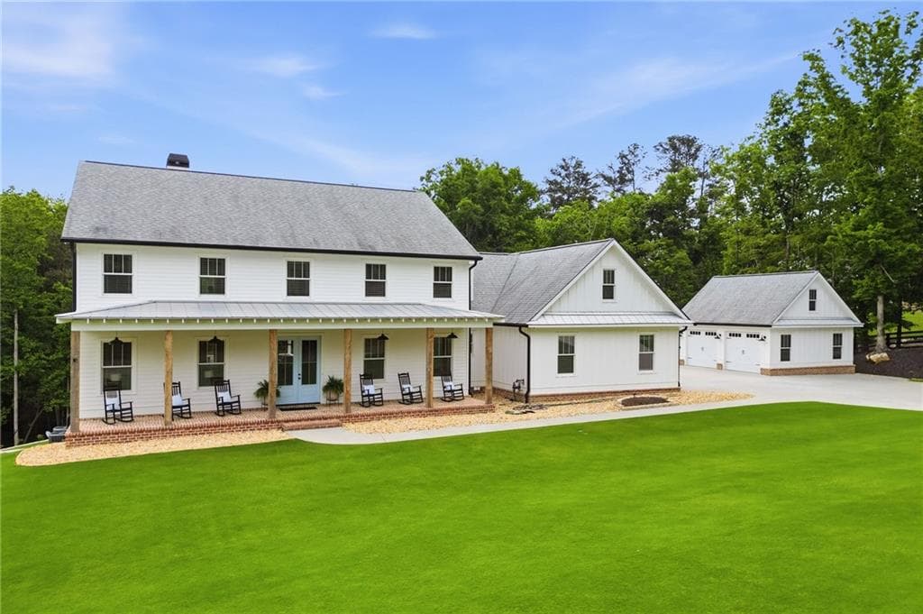 5 bedroom, 5 bathroom, 4,500 sq ft single family residence for sale at 180 Laurel Ridge Lane, Ball Ground, GA 30107 — photo 3