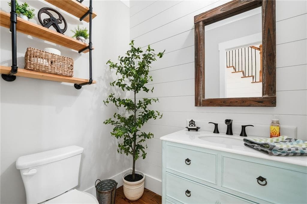 5 bedroom, 5 bathroom, 4,500 sq ft single family residence for sale at 180 Laurel Ridge Lane, Ball Ground, GA 30107 — photo 9