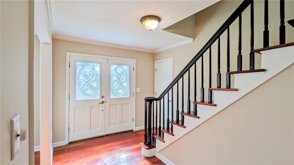 4 bedroom, 3 bathroom, 3,103 sq ft single family residence for rent at 325 Lakeshore Drive, Marietta, GA 30067 for $3,500 a month — photo 3