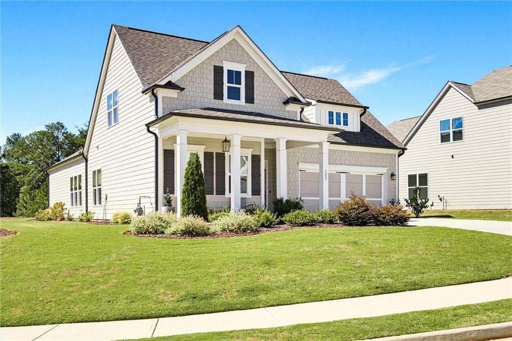 3 bedroom, 2 bathroom, 2,700 sq ft single family residence for sale at 127 Spaulding Lane, Woodstock, GA 30188 — photo 2