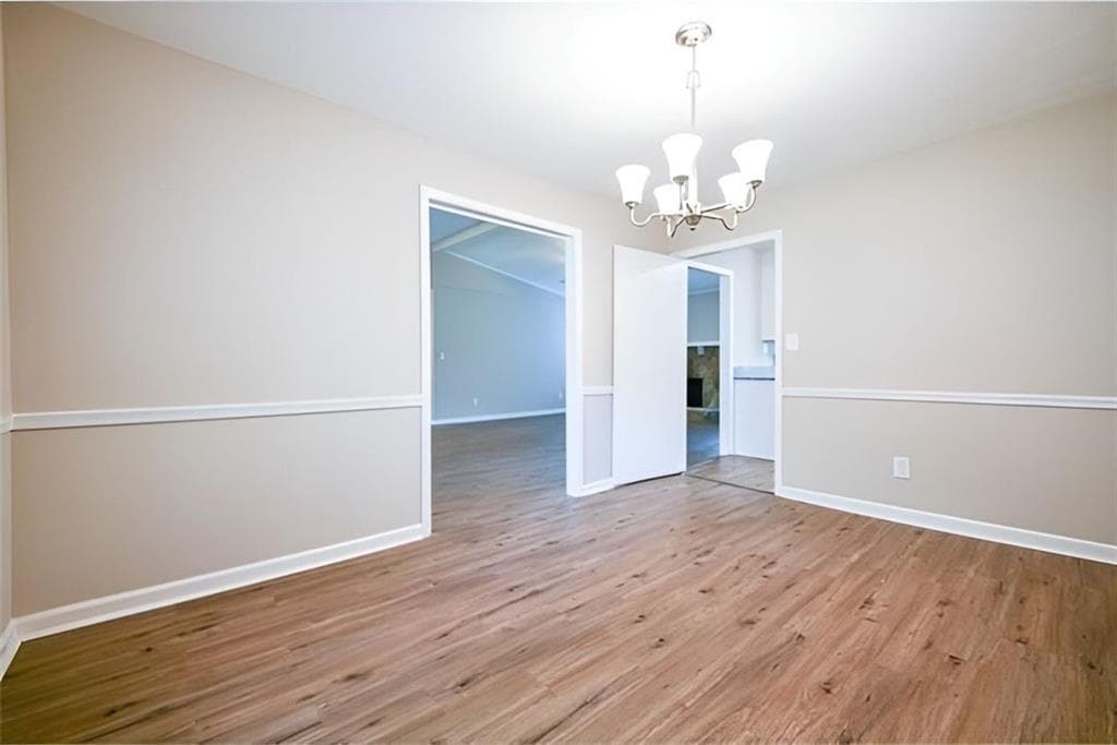 3 bedroom, 2 bathroom, 1,706 sq ft single family residence for sale at 2460 Rolling Acres Drive, Conyers, GA 30094 — photo 9
