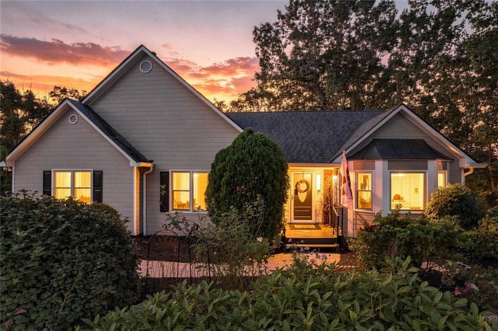 3 bedroom, 3 bathroom, 1,604 sq ft single family residence for sale at 5 Winchester Ridge, Jasper, GA 30143 — photo 3