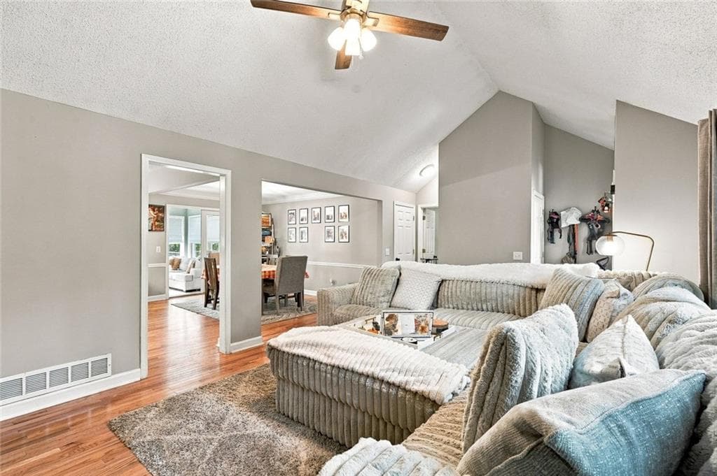 3 bedroom, 3 bathroom, 1,604 sq ft single family residence for sale at 5 Winchester Ridge, Jasper, GA 30143 — photo 7