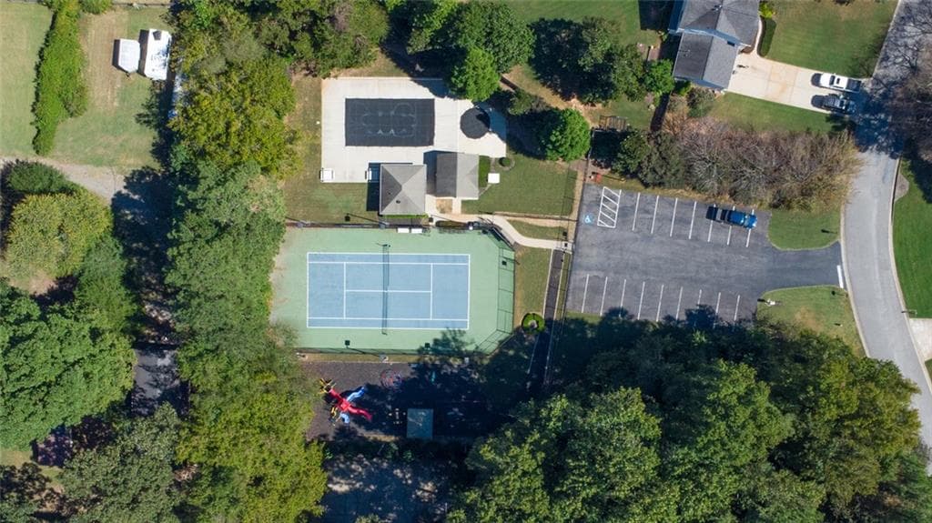 4 bedroom, 4 bathroom, 1,881 sq ft single family residence for sale at 6960 N Glen Drive, Cumming, GA 30028 — photo 3