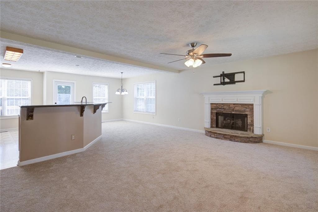 4 bedroom, 4 bathroom, 1,881 sq ft single family residence for sale at 6960 N Glen Drive, Cumming, GA 30028 — photo 6