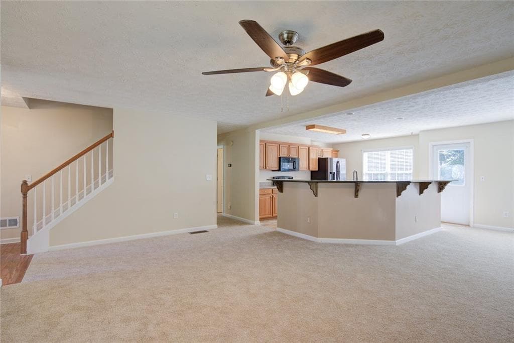 4 bedroom, 4 bathroom, 1,881 sq ft single family residence for sale at 6960 N Glen Drive, Cumming, GA 30028 — photo 8