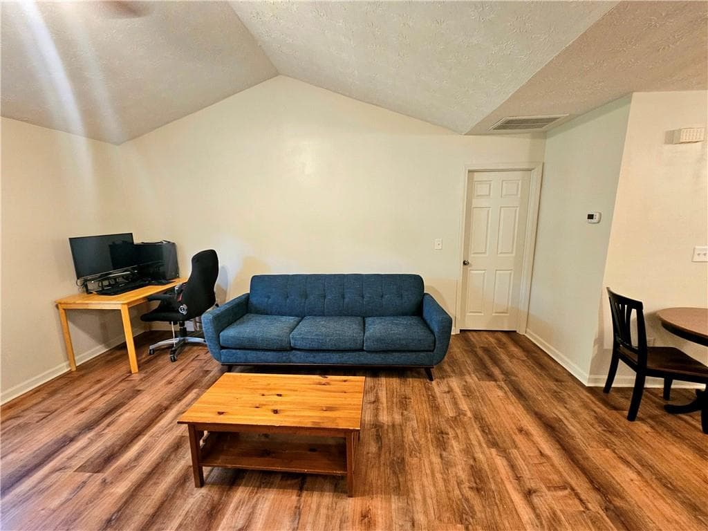 1 bedroom, 2 bathroom, 1,095 sq ft single family residence for sale at 597 Sleepy Hollow Road, Dahlonega, GA 30533 — photo 9