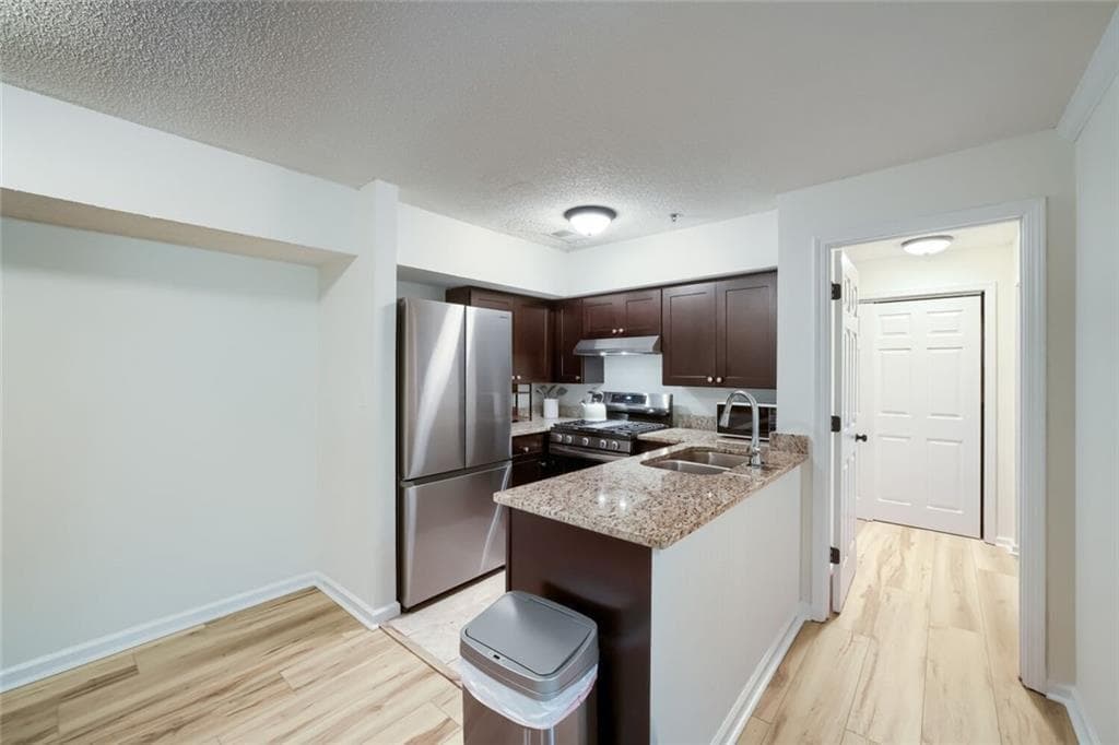 2 bedroom, 2 bathroom, 1,132 sq ft condominium for sale at 217 Cobblestone Trail, Avondale Estates, GA 30002 — photo 10