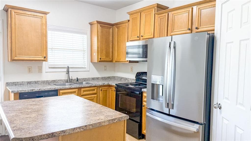 3 bedroom, 3 bathroom, 1,788 sq ft townhouse for sale at 281 Oakland Hills Way, Lawrenceville, GA 30044 — photo 9