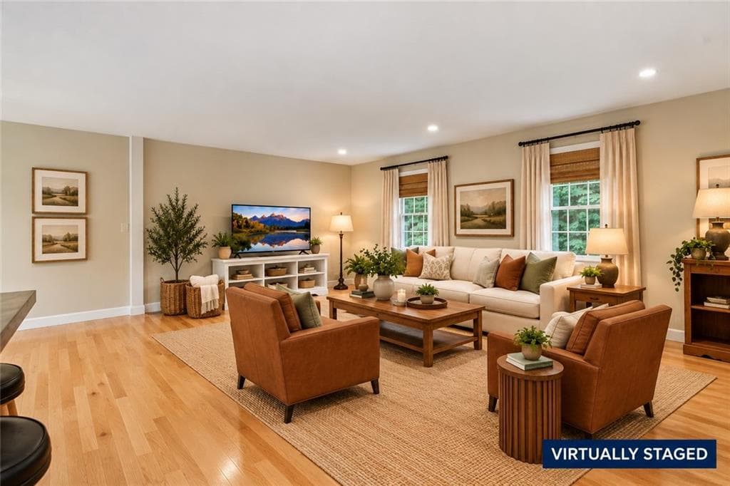 4 bedroom, 3 bathroom, 2,352 sq ft single family residence for sale at 792 Mountainbrooke Circle, Stone Mountain, GA 30087 — photo 5