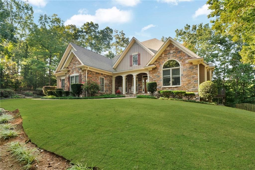 5 bedroom, 5 bathroom, 4,460 sq ft single family residence for sale at 530 River Estates Parkway, Canton, GA 30115 — photo 2