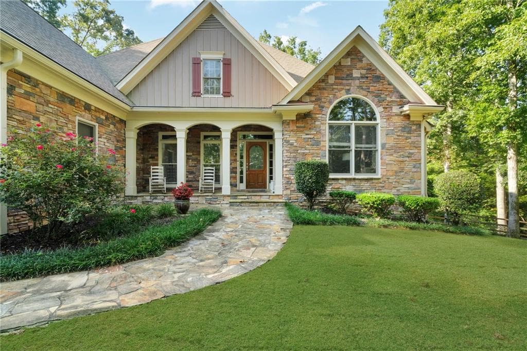 5 bedroom, 5 bathroom, 4,460 sq ft single family residence for sale at 530 River Estates Parkway, Canton, GA 30115 — photo 5