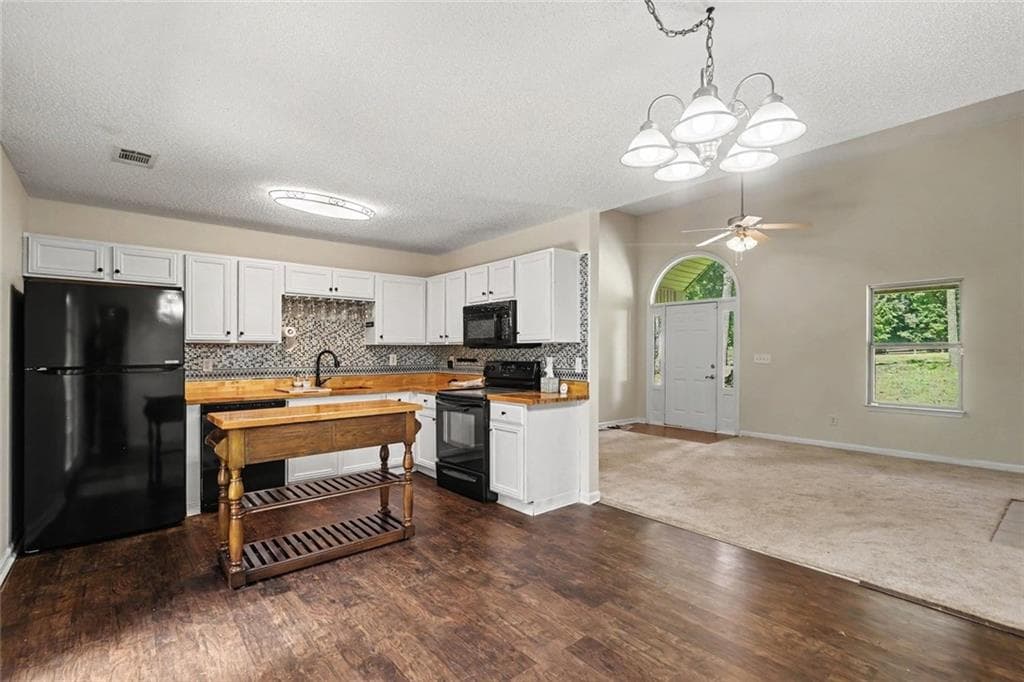 3 bedroom, 2 bathroom, 1,751 sq ft single family residence for sale at 11045 Buchanan Highway, Temple, GA 30179 — photo 5