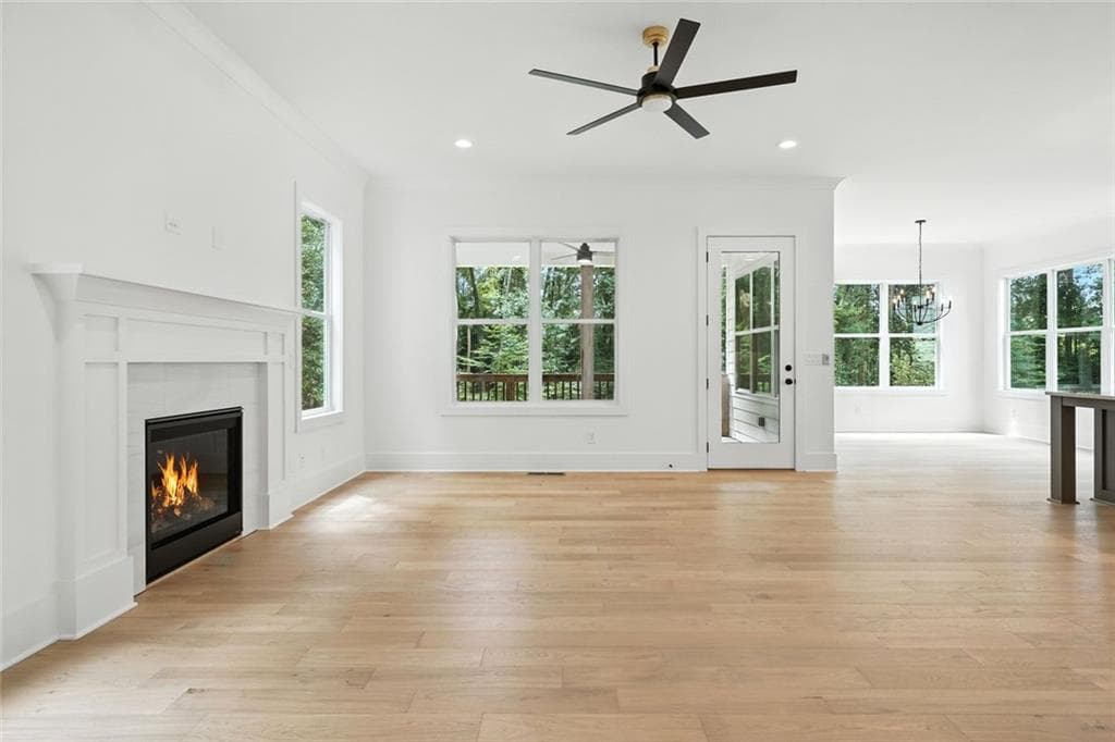 3 bedroom, 3 bathroom, 2,066 sq ft single family residence for sale at 3917 Bellair Drive, Marietta, GA 30066 — photo 4