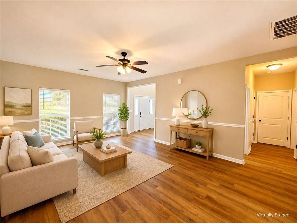 4 bedroom, 3 bathroom, 2,256 sq ft single family residence for sale at 873 Westlawn Drive, Grovetown, GA 30813 — photo 2