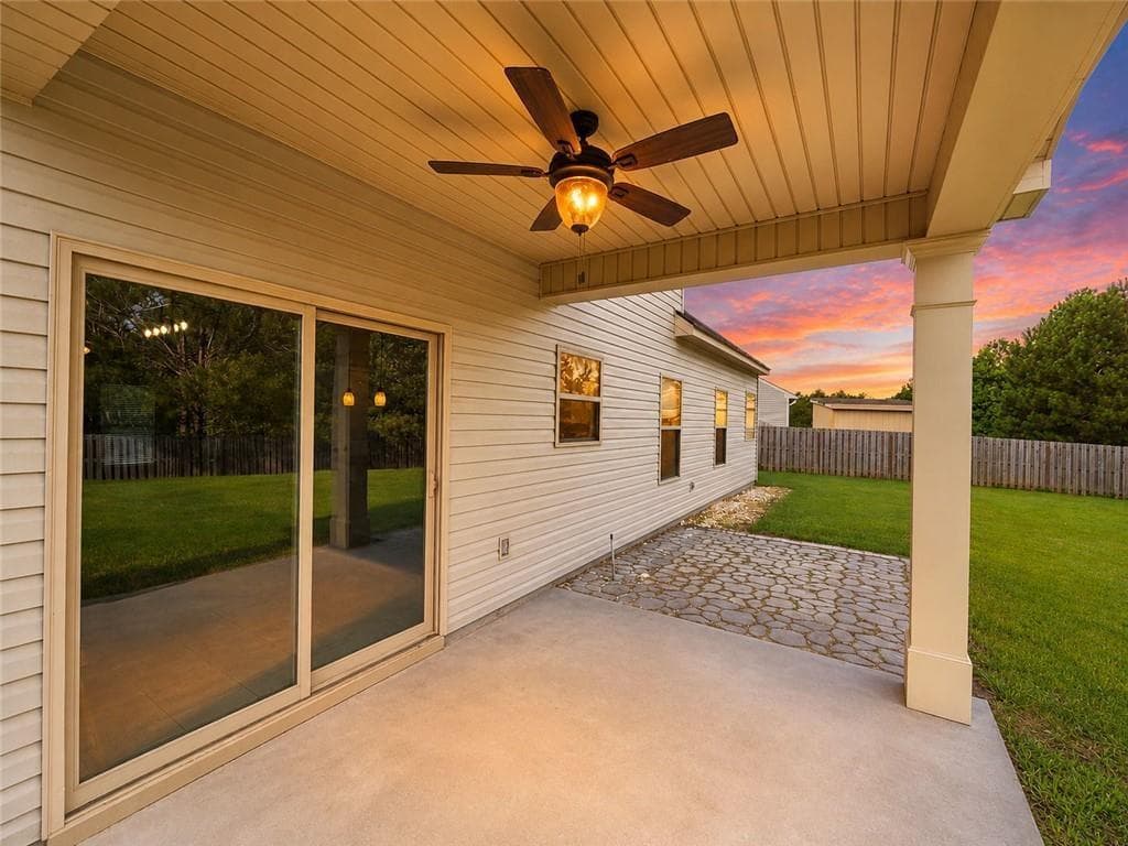 4 bedroom, 3 bathroom, 2,256 sq ft single family residence for sale at 873 Westlawn Drive, Grovetown, GA 30813 — photo 9