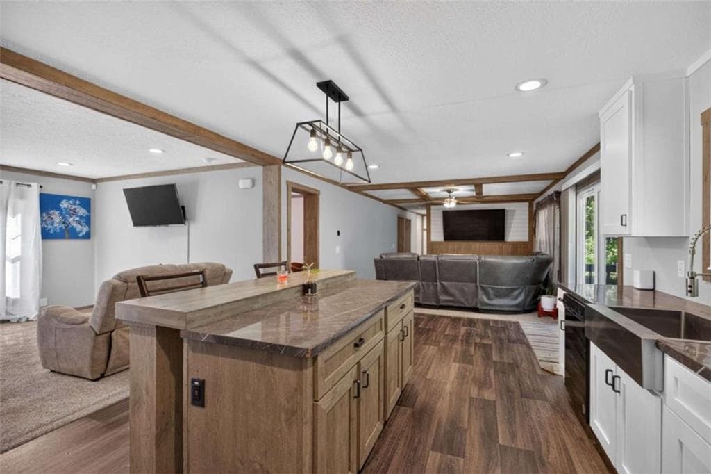 4 bedroom, 2 bathroom, 2,100 sq ft single family residence for sale at 86 Shadow Lake Road, Carrollton, GA 30116 — photo 7